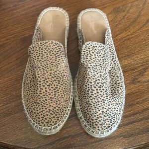 Cheetah print sandals